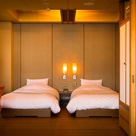 Migiwaya Hotel Яйдзу Екстериор снимка